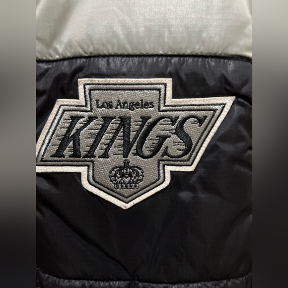 SOLD Brand New LA Kings Vest - Picture 2 of 4